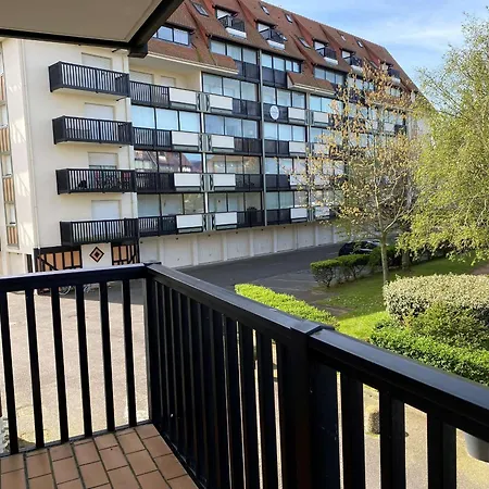 بيت للعطل 2 Pieces Avec Balcon Et Parking Proche - Fr-1-712-81