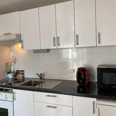 2 Pieces Avec Balcon Et Parking Proche * Villers-sur-Mer