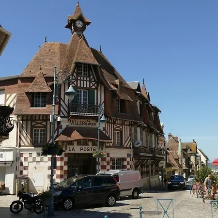 Holiday home 2 Pieces Avec Balcon Et Parking Proche *